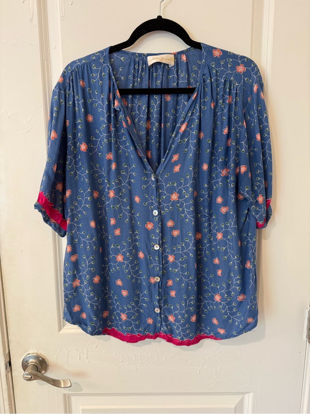 Natalie Martin Violet top in blue pinwheel print